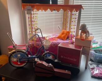 American Girl Doll Julie Canopy Bedroom Set 