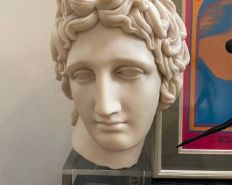 Apollo Marble Style Head 