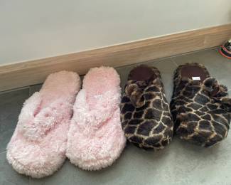 Slippers 