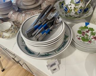 Williams-Sonoma Serving Bowl Pair 