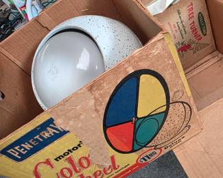 Vintage Penetray Motorized Color Wheel and Tree Turner
