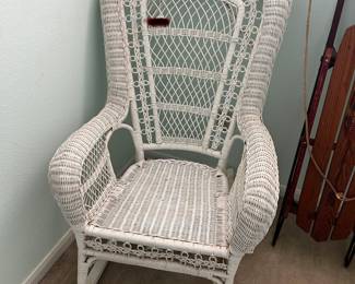 Vintage Wicker Rocking Chair
Great condition!
28” across, seat is 19” deep, 15” tall to seat, 42” tall to back