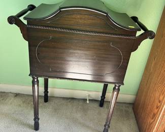 Antique Sewing Chest
Excellent condition!
22” x 11” x 25” 