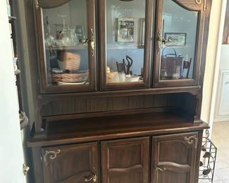Vintage Hutch / China Cabinet
Great condition!
58” across x 17” deep x 31” tall to top of “buffet”, 78” to very top
Must be able to move and load yourself 
Top is removable from bottom