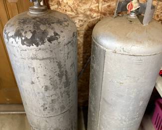 Propane Tanks 