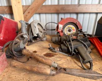 Assorted Power Tools 