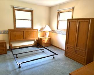 Queen Size Bedroom Set  