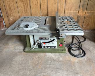 Makita Table Saw 