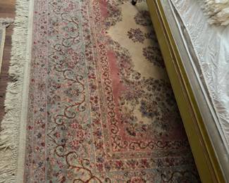 Large Vintage Karastan Rug Detail