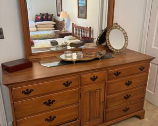 Maple chest with Mirror- Part of Twin Bedroom Suite