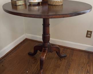 Antique Pedestal Tea Table