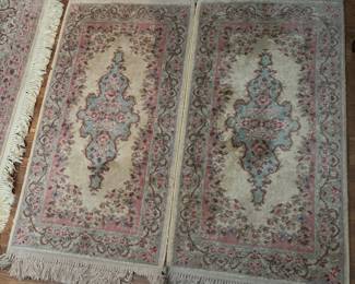 Pair of Matching Karastan Rugs 2'x4'