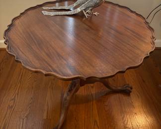 Piecrust Pedestal Table
