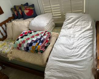 Good Quilts and all manner of Bed Linens