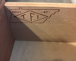 4 drawer desk $125.00
42”w 18”d 30”t