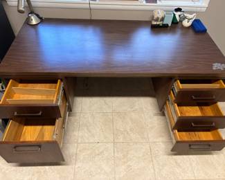 Large desk, 5 drawers & pull out $150.00
66”w 31”d 29”t