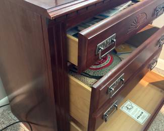 Broyhill 3 drawer chest 
$ 175.00. 30”w 18”d 31”t