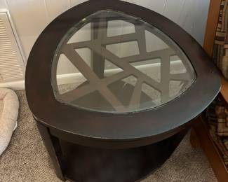 MCM triangular side table $75.00
25”w 29”t