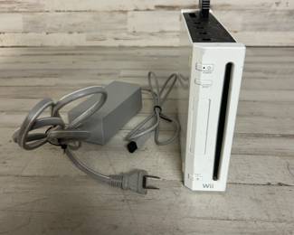 Nintendo Wii Console RVL-001 White w/ Power Supply Power Tested Retro Gaming System
