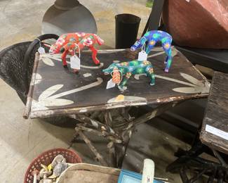 Twig tables are darling!