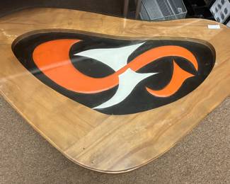 Isn't this a fun table?!