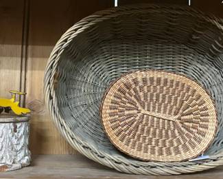 Yellow dog made from 1970's school bus!