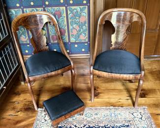 Pair American Empire Side Chairs (circa 1840-1860). Classical Revival period. Scroll-back crest rail. Mahogany veneer over hardwood frame.