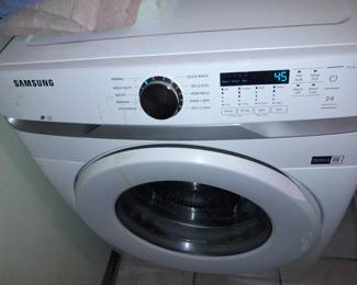 Samsung Clothes Dryer