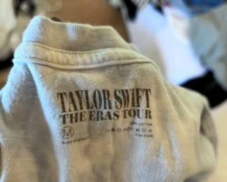 Taylor swift eras tour merch