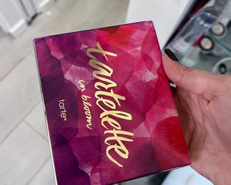 Tart eyeshadow
