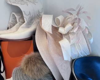 White Western Embroidered Cowboy Boots – Classic Tall Western Style, Chic Boho Statement Boot, Elegant Beige & Cream Fascinator Hat – Feathered Ribbon Headpiece, Perfect for Weddings or Derby Events