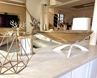 Elegant Home Interior with Gold Accents and Modern Decor