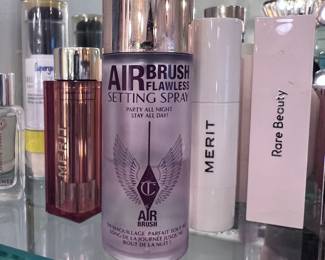 Charlotte tilbury airbrush used settingspray