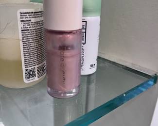 Rare beauty liquid highlighter