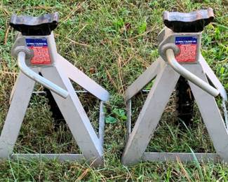 52 - 2 Sears Jack stands - 6 ton