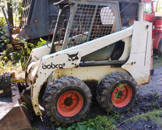 Bobcat 853 Skid Steer