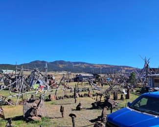 Whatville Metal Garden