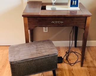 Singer Sewing Machine