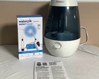 Humidifier and waterpik