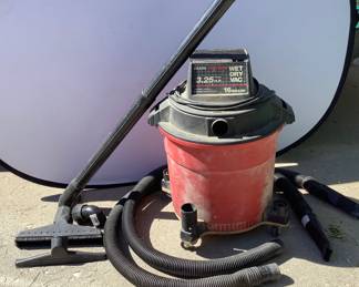Sears Craftsman shop vac
