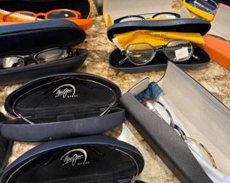 Oakley, Maui Jim, Eyebobs and more