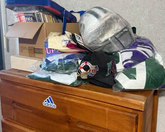 VINTAGE SPORTS MEMORABILIA