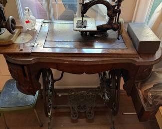 Antique Sewing Machine & Cabinet B Eldredge