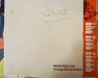 Don Gullett's Signature on a pizza box