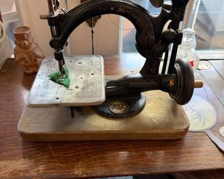 Antique Sewing Machine Wilcox & Gibbs New York