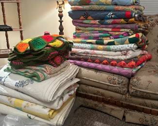 Handmade Patchwork Quilts; Embroidered Quilts; Afghans
