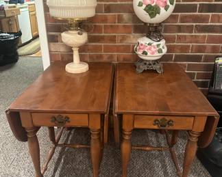 Ethan Allen Early American Drop Side End Table; Electrified Aladdin Glass Lincoln Drape Oil Milk Glass Lamp; Floral Round Globe Dresser Lamp (Needs new plug)