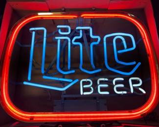 2242  Lite Beer Neon Sign 