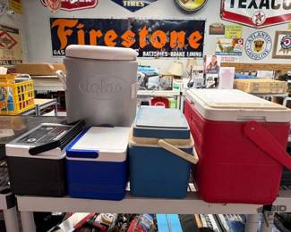 2082  4 Ice Chest and 1 Water Jug 