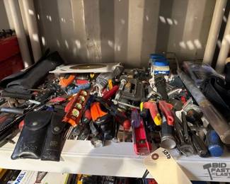 2826  Small Hand Tools 